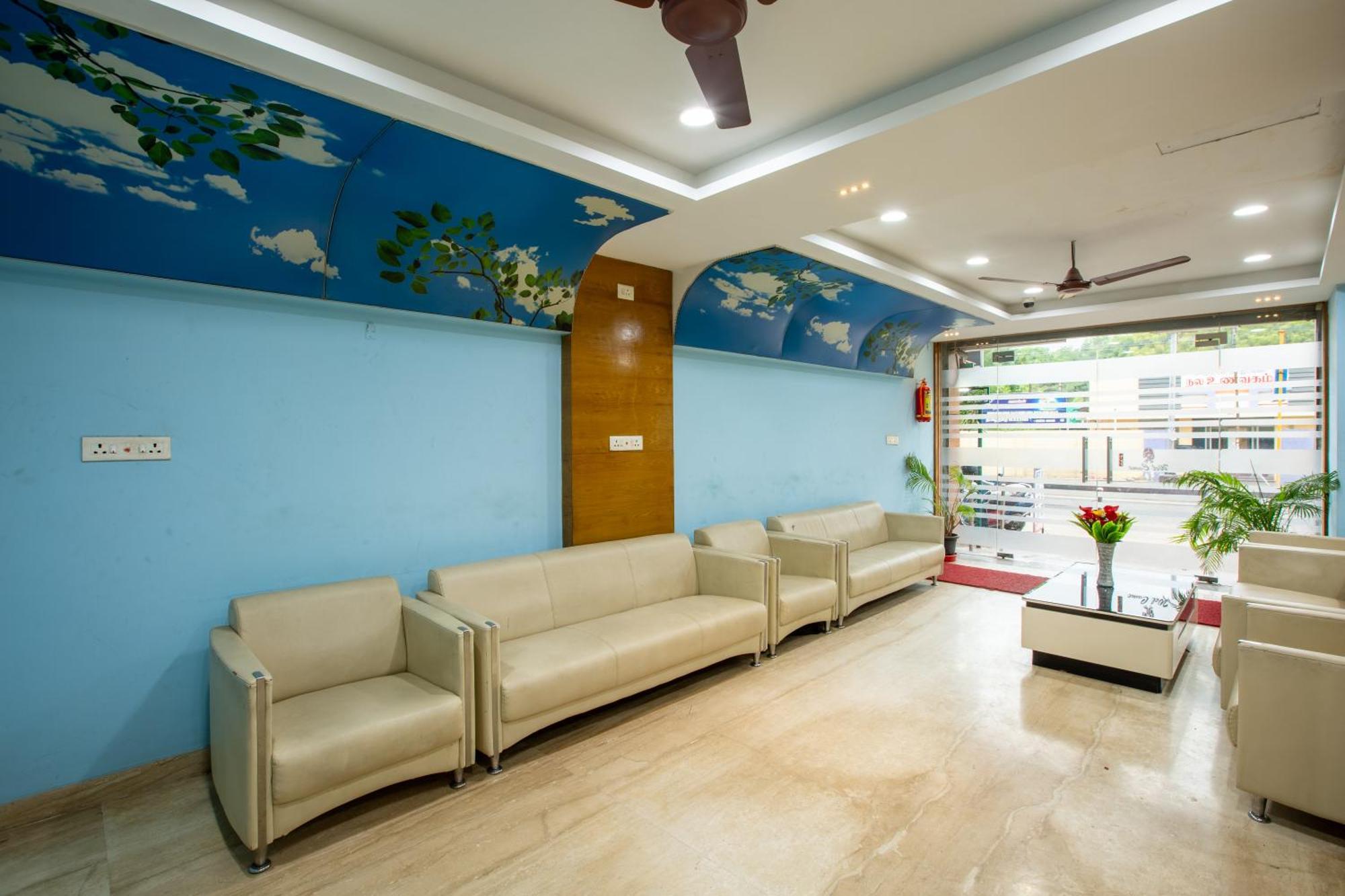 Hotel Svs Grande Pudukkottai Esterno foto
